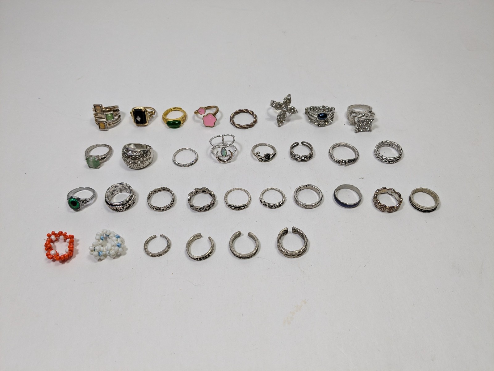 Fashion Jewelry Ring Lot 32 Ready to Wear Gold & Silver Tone Variety Styles