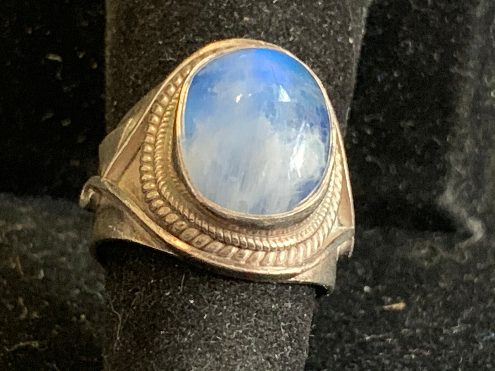 Vtg Sterling Silver .925 Blue Glass Stone Jewelry Ring Size 7 (10.49 Grams)