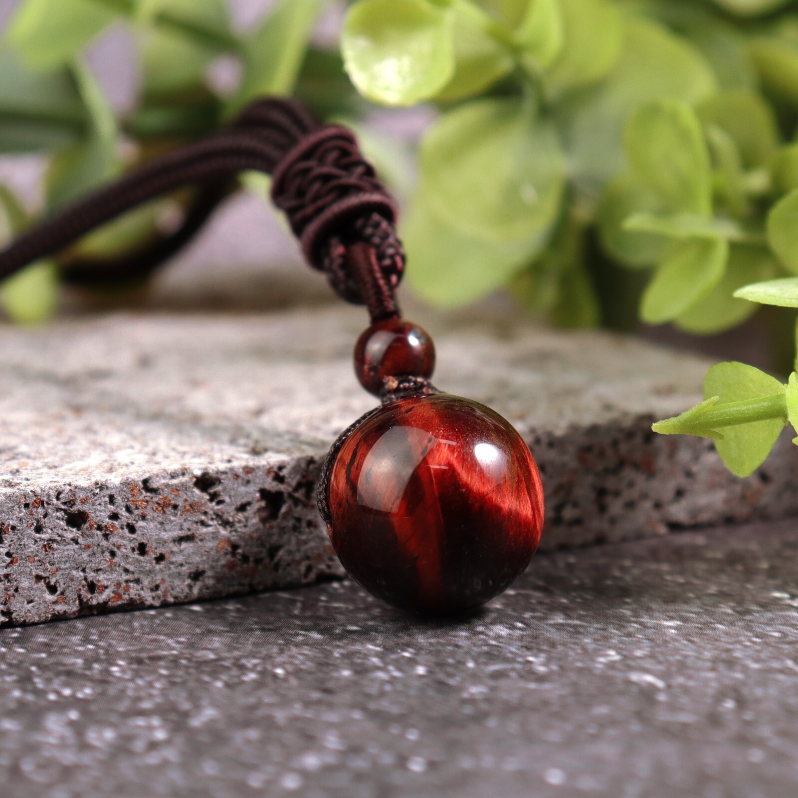 Natural Red Tiger’s Eye Stone 16mm Bead Pendant Necklace Healing Crystal Amulet
