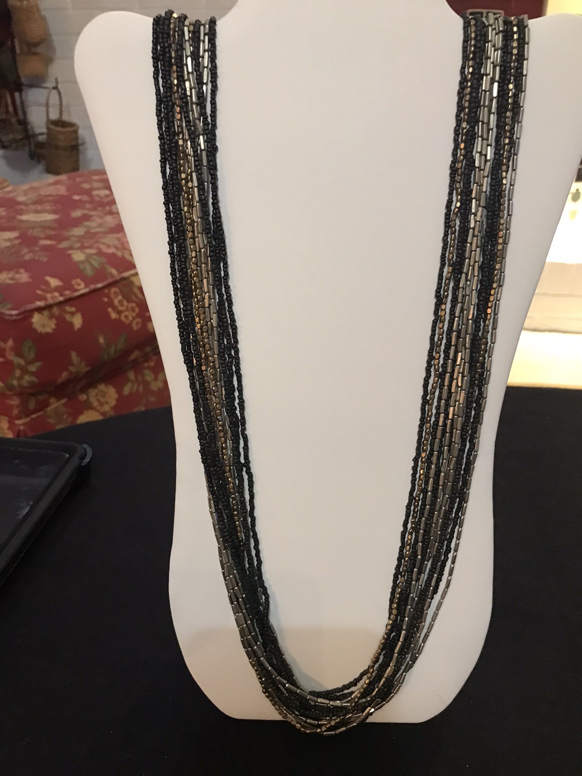 Kenneth Cole New York-14 Strand-Black, Gold, Silver-Beautiful-Classic!