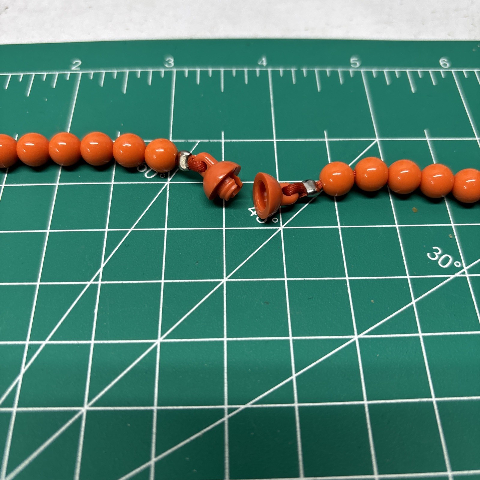 Leopard Blue & orange Heart Beaded Acrylic Pendant Necklace 8.25” Drop
