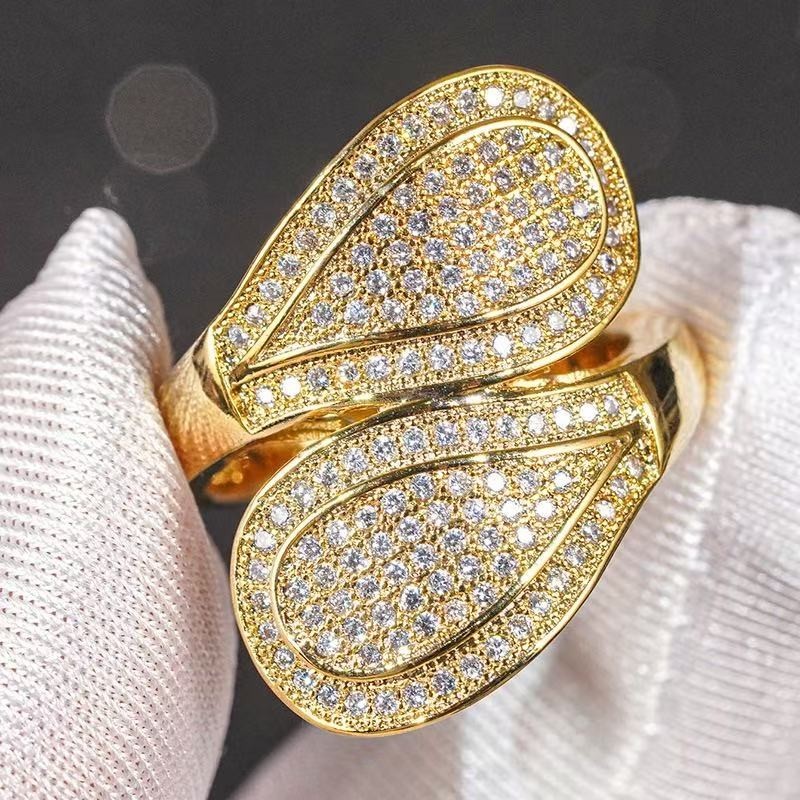 Stunning Fashion Woman 18k Gold Plated Sparkling CZ Band Ring Sizes 6-10