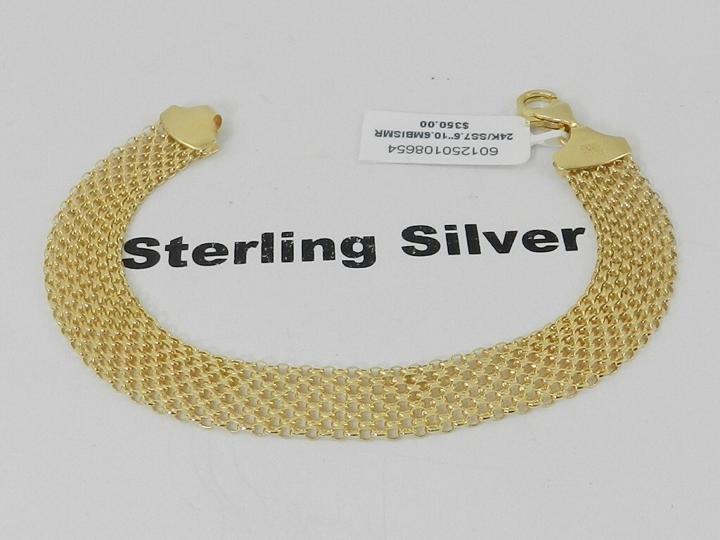 Macy’s Wide Bismark Link Chain Bracelet