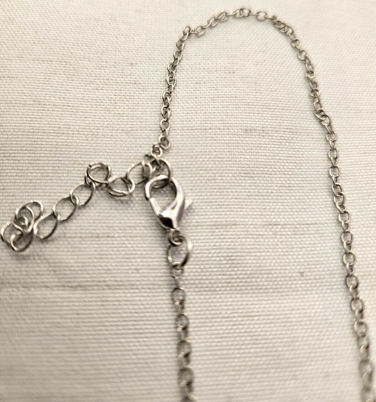 Infinity Heart Necklace Silver Colored Chain Great Gift Idea Brand So Lovely NEW