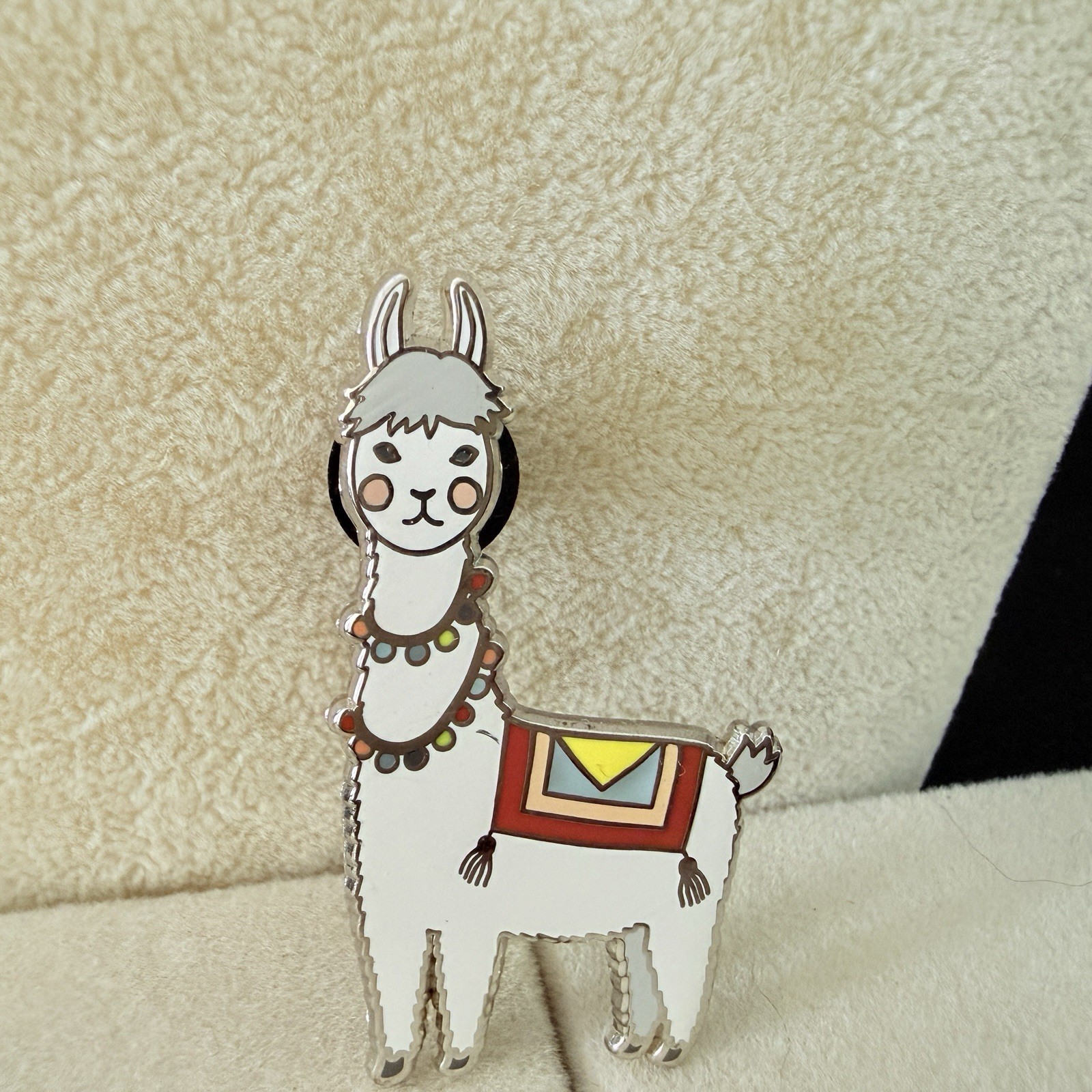 ADORABLE RED & WHITE ENAMEL SILVER TONE LLAMA TASSELS DOUBLE PINS-179