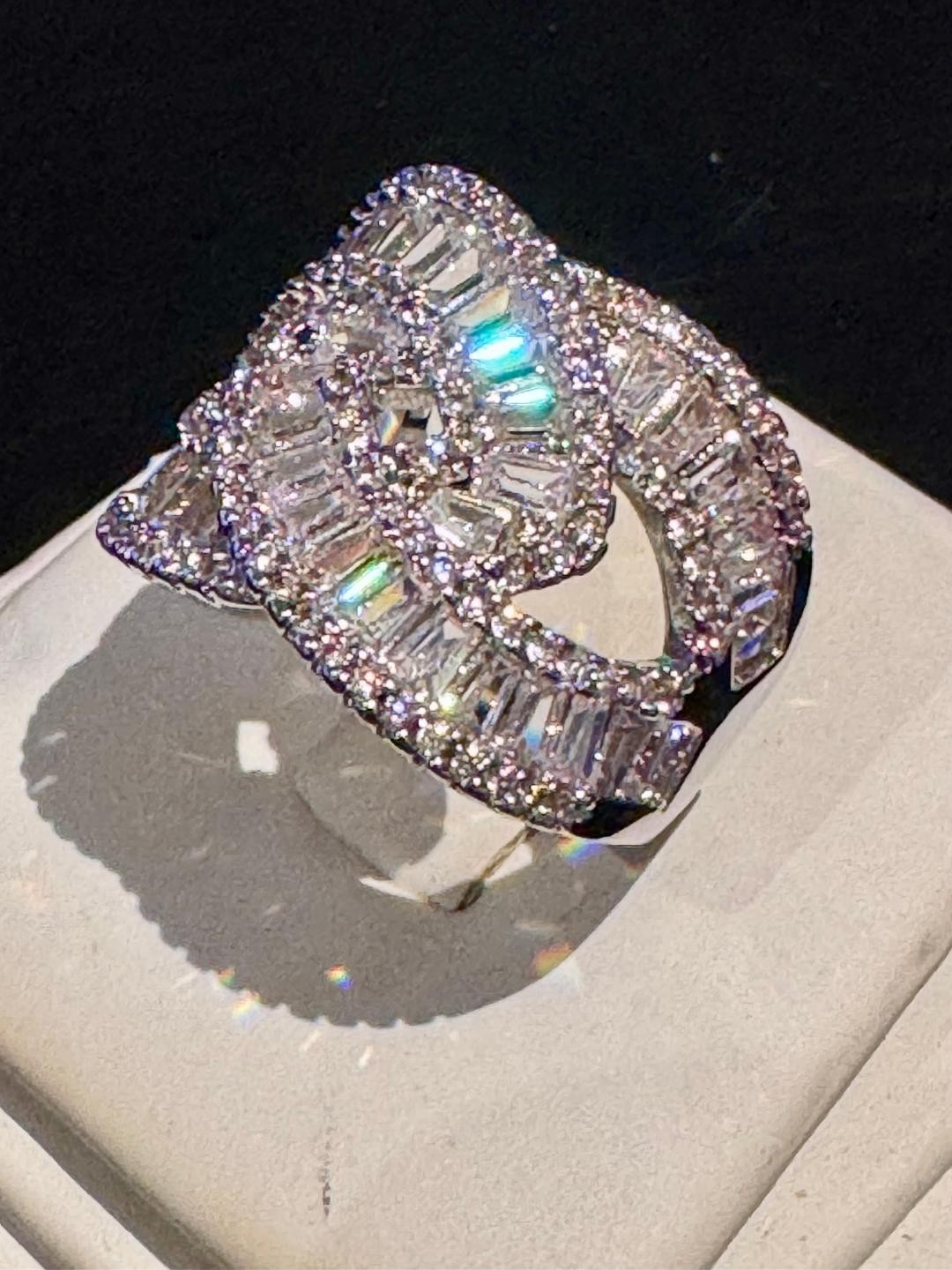 Stunning Criss Cross Design Cubic Zirconia Statement Wide Band Size 7