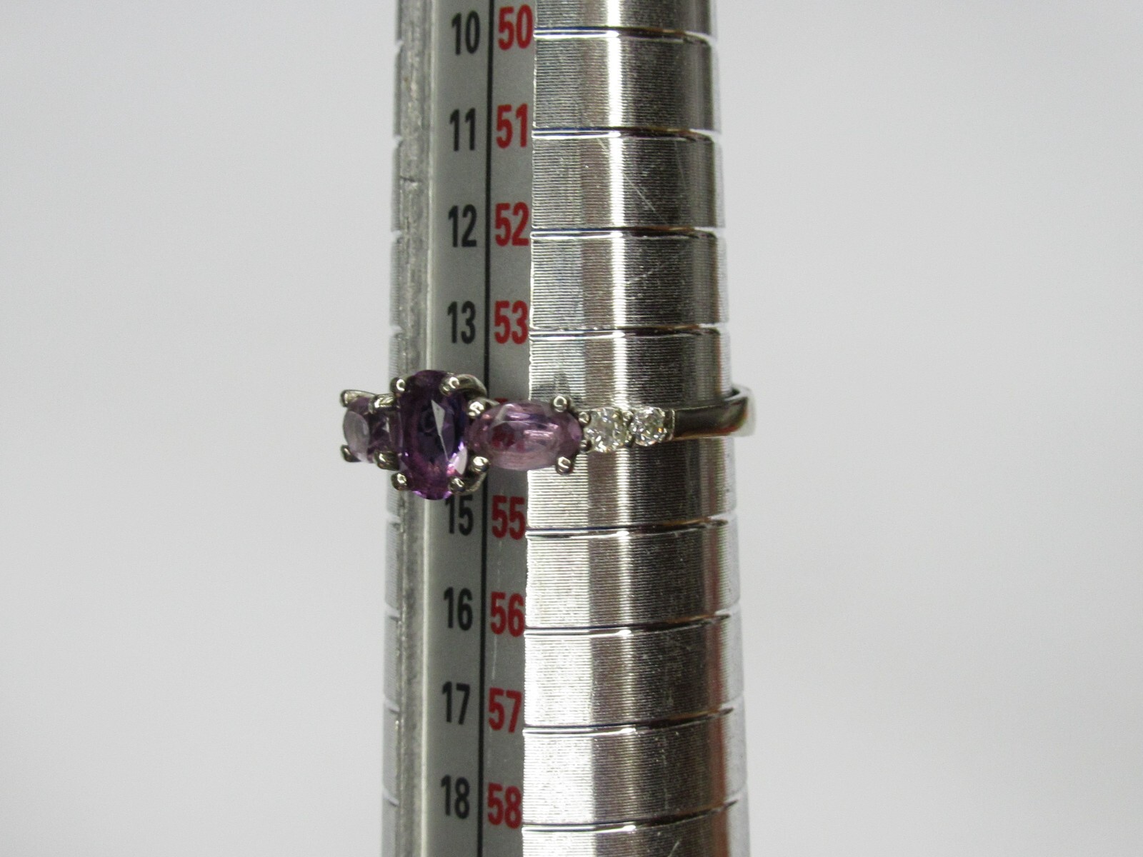 Women’s 925 sterling silver ring, amethyst, cubic zirconia, 1,51 gr, size 6,75.