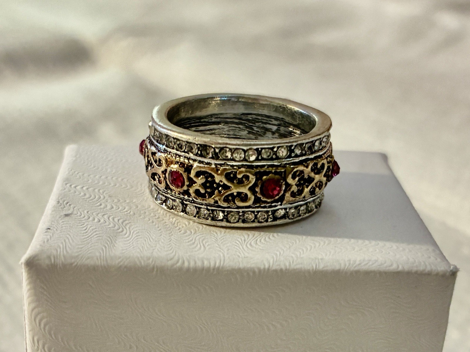 Turkish Band with Pink Cubic Zirconia In Silver Tone Setting Size 6.0 Lot# 179