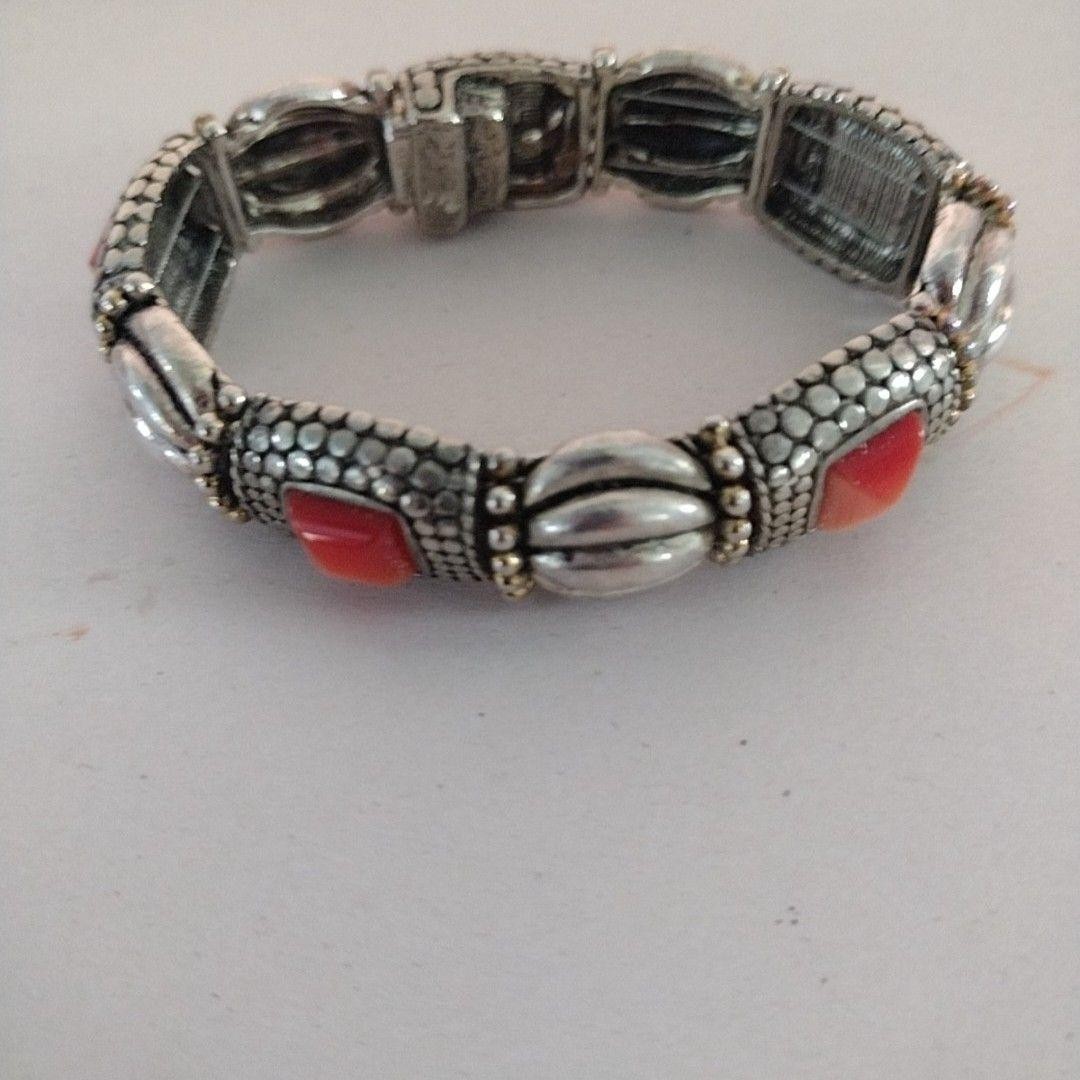 Silver Tone Orange Stone Chain Bracelet 7.8 In Womens Box Clasp Link Jewelry