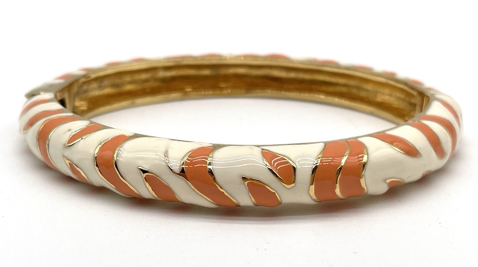 KJL Kenneth Jay Lane Cream Salmon Animal Tiger Stripe Oval Hinge Slim Bangle