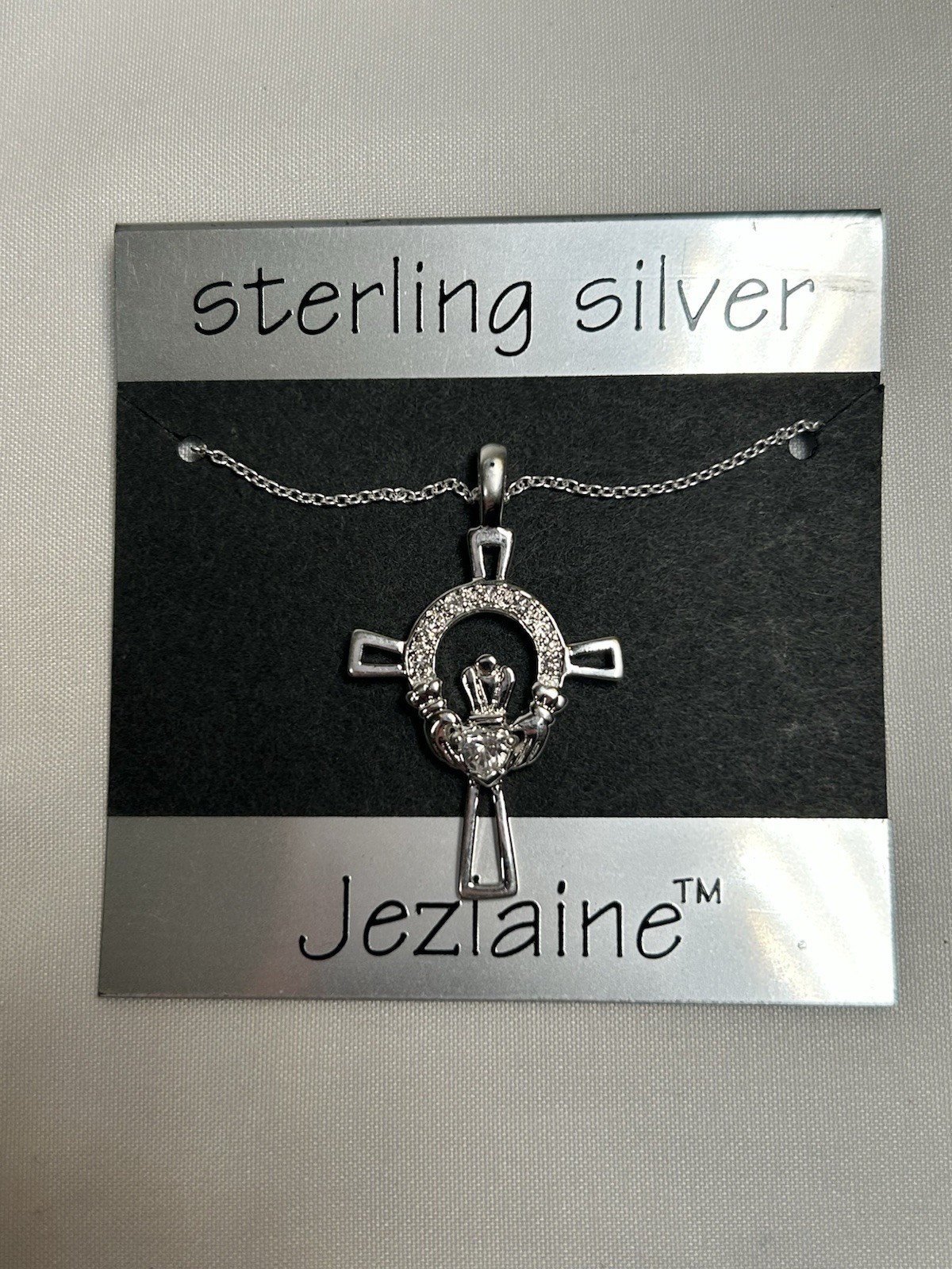 Jezlaine 925 Sterling Silver CZ Irish Claddagh Cross Pendant Necklace 17” NWT
