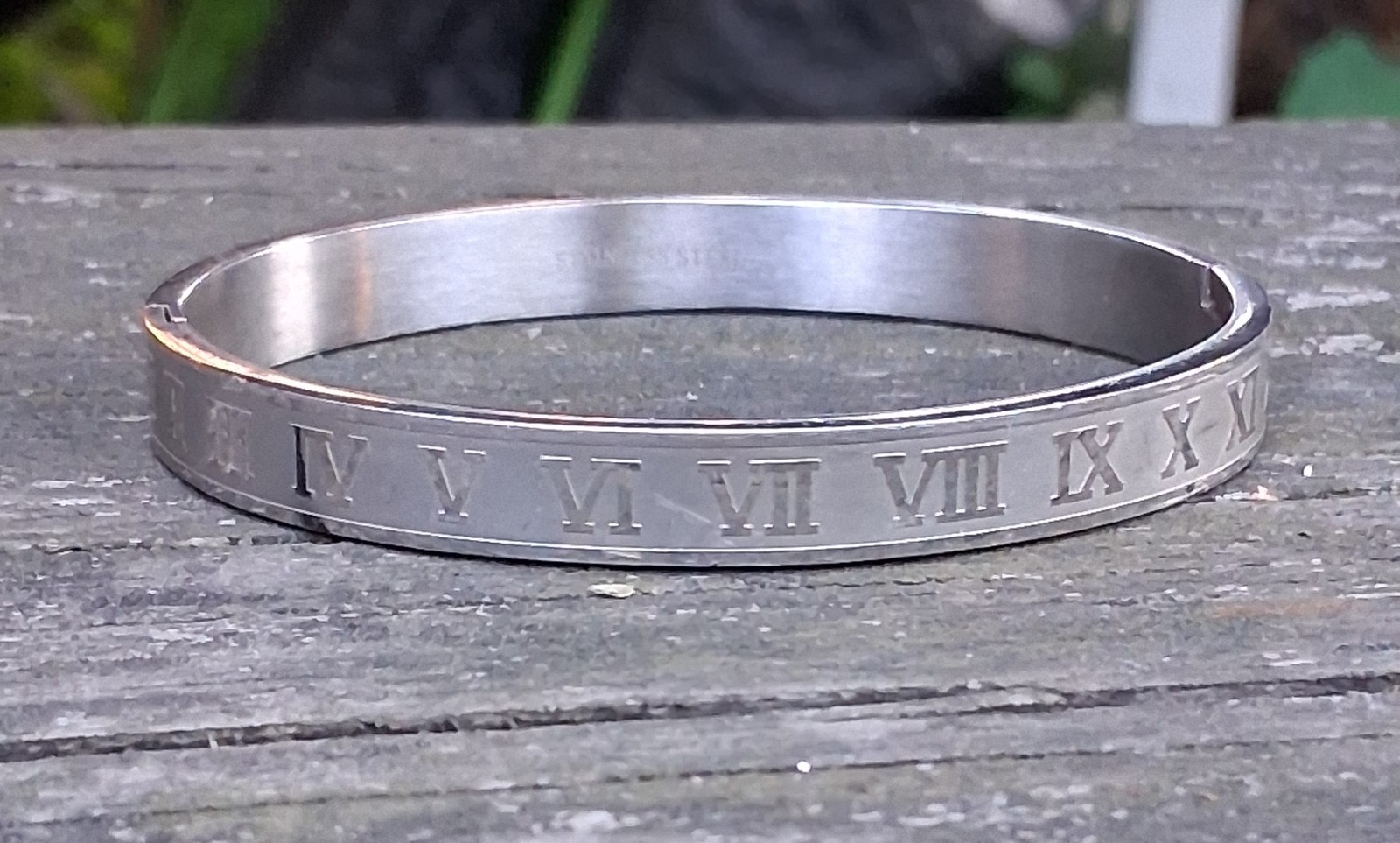 Stainless Steel Roman Numeral Hinged Bracelet For Men Women
