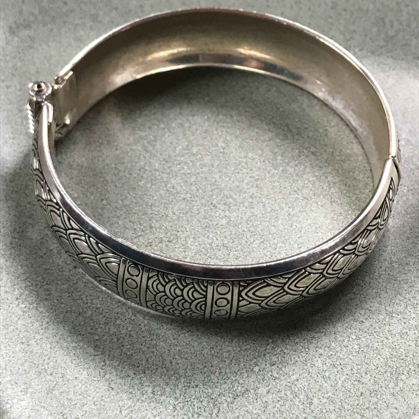 Estate Etched w Black Silvertone Hinged Bracelet – 2 and 3/8th’s inches in diame