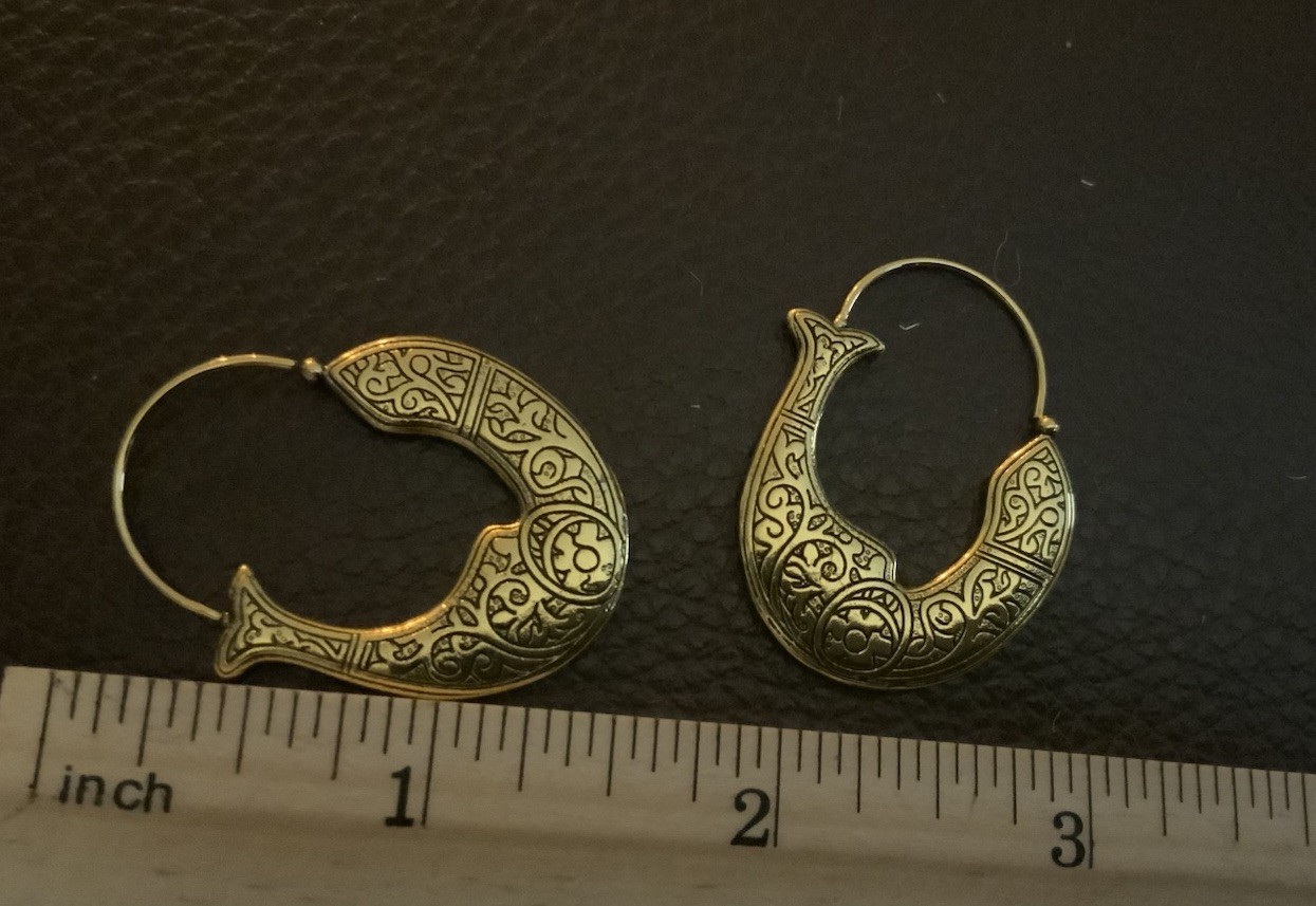 Chico’s Hoop Fish Earrings Gold Tribal Byzantine Etched Moroccan Crescent Boho