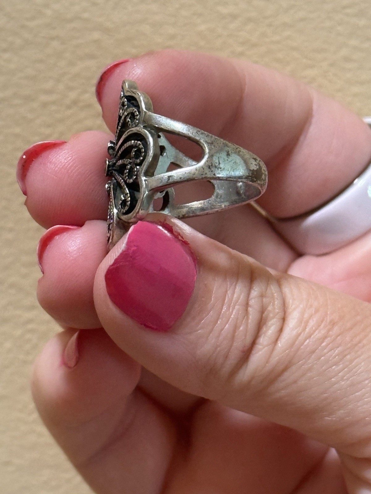Claire’s Metal Silver Tone Flower Filigree Statement Cocktail Ring Size 8