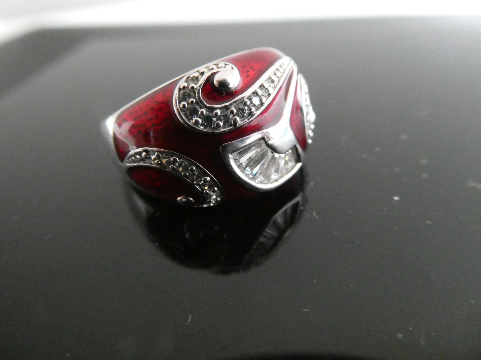 Victoria Wieck Dome Red Enamel & CZ Sterling Silver 925 Poppy Flower RING Size 8