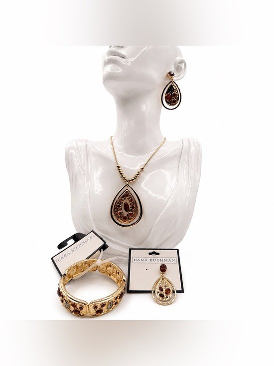 NWT Dana Buchman Gold Tone Amber Rhinestone Teardrop Necklace Earring Bangle
