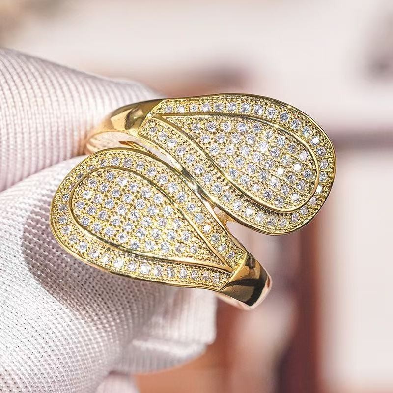 Stunning Fashion Woman 18k Gold Plated Sparkling CZ Band Ring Sizes 6-10
