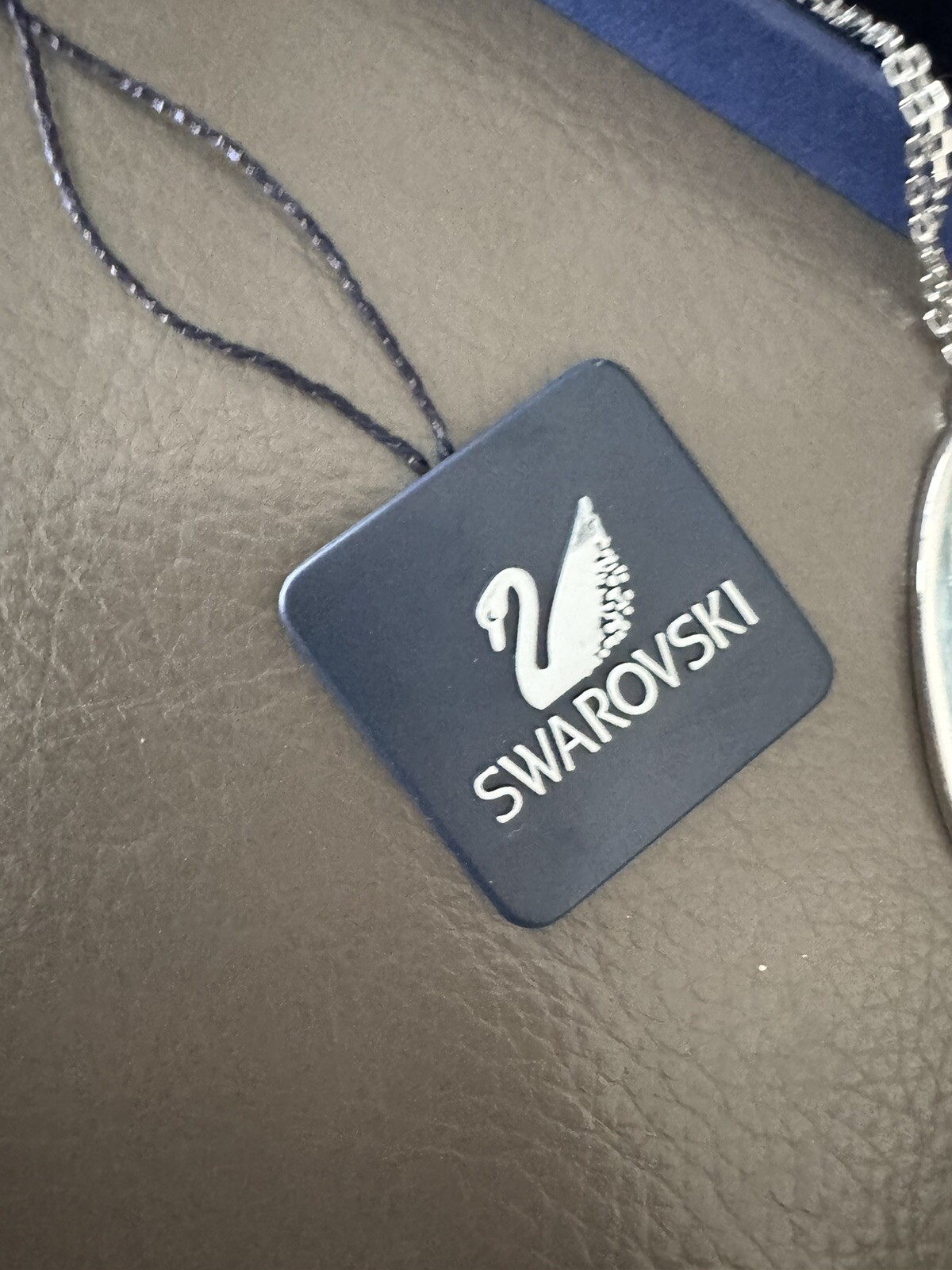 SWAROVSKI SWAN genuine Austrian 35mm crystal in pendant 21″ silver chain