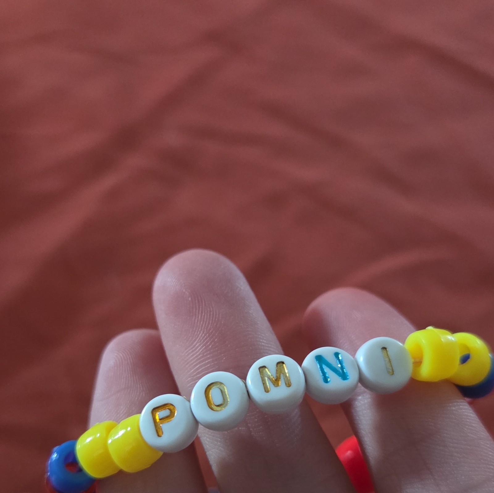 Multicolor Plastic Round Beaded Elastic Stretch Bracelet Letter Beads “POMNI”