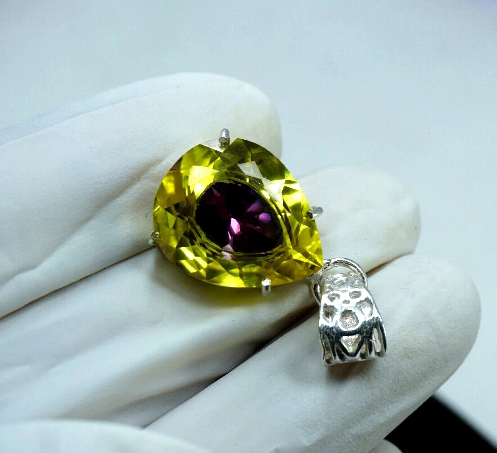 Pear Natural 34.40 Ct Bi-Color FL Pitambari Sapphire 925 Silver Pendant Gemstone