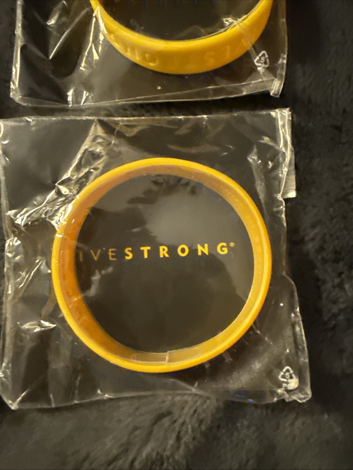 Lot Of 4 Nike LIVESTRONG Authentic Wristband Bracelet NEW XS-M 7″ 180mm