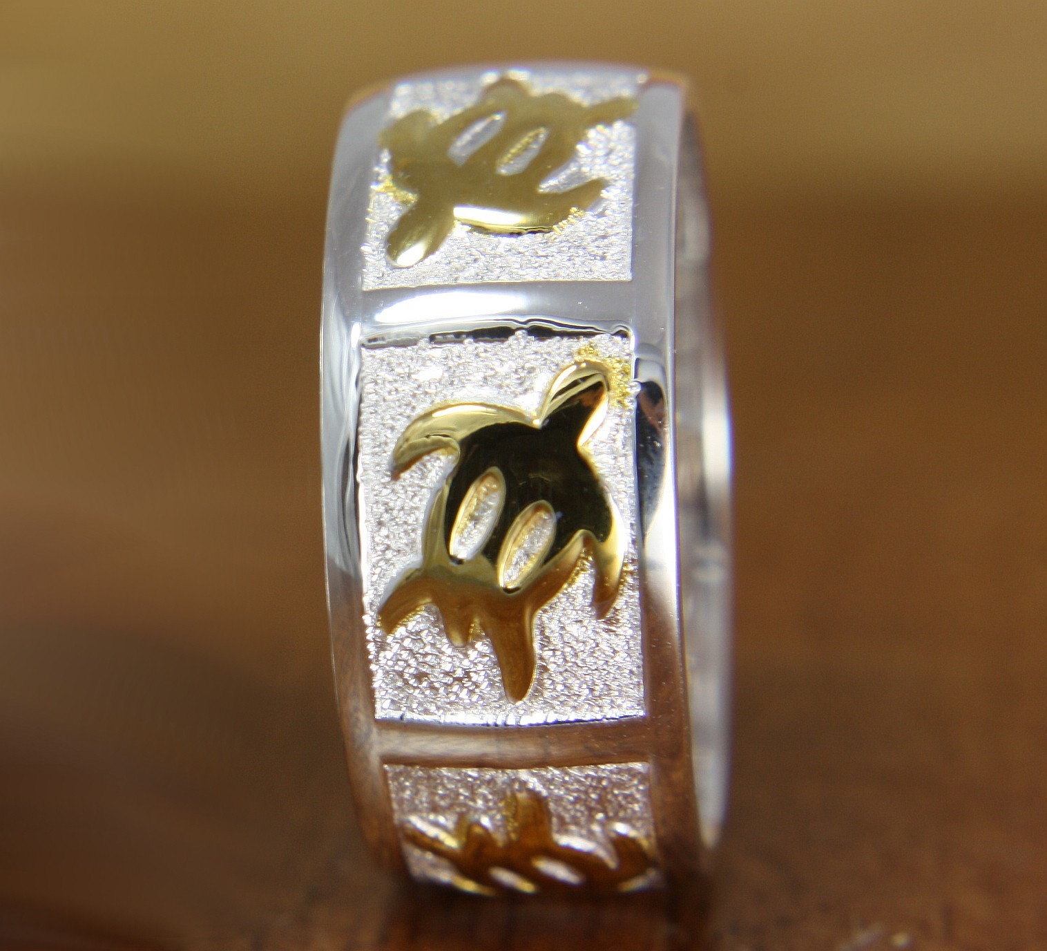 8MM SILVER 925 HAWAIIAN RING YELLOW GOLD PLATED HONU TURTLE 2 TONE SIZE 3 – 14