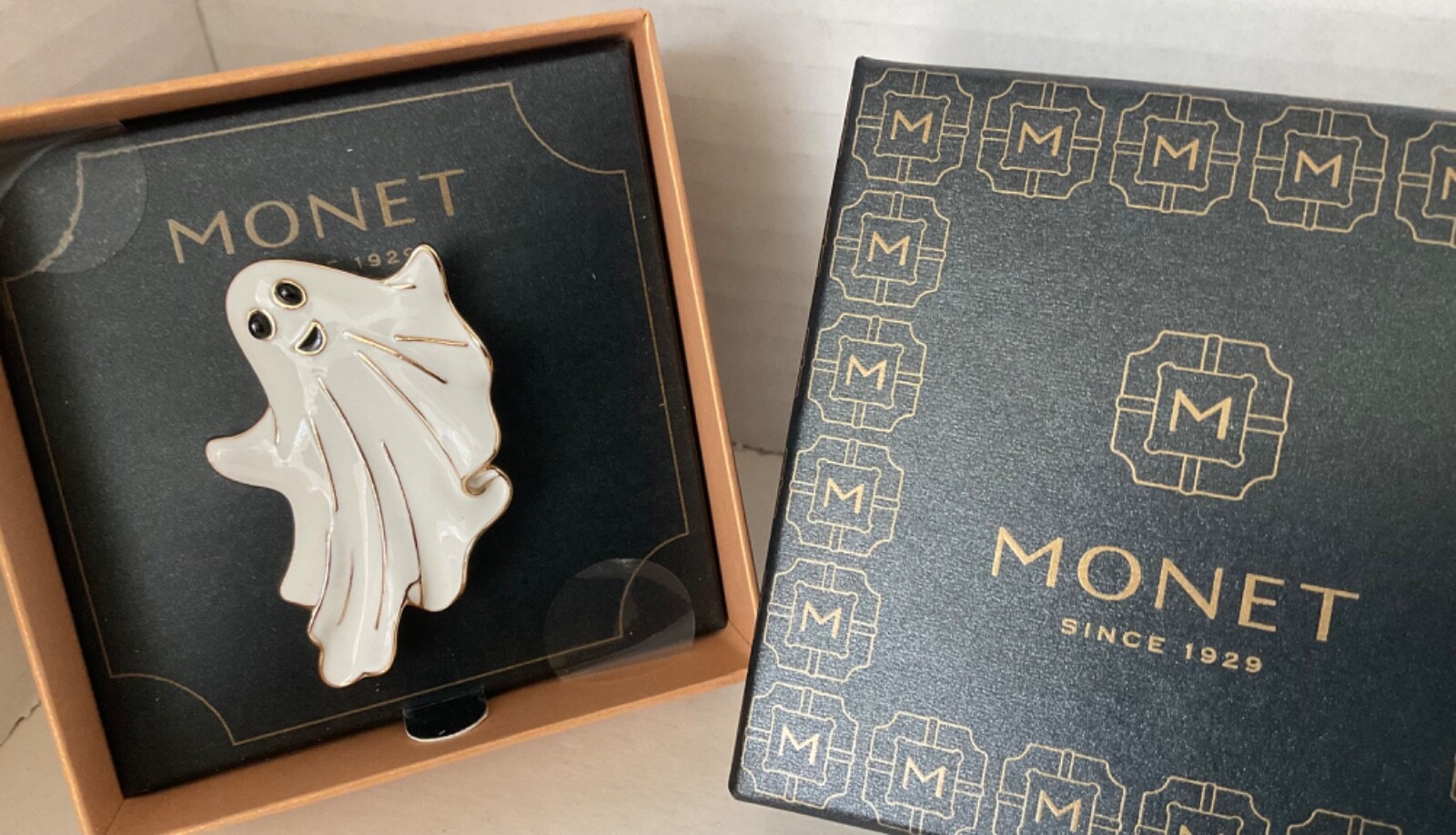 Monet Signed Halloween Ghost Pin Gold Tone & White Enamel Spooky NEW