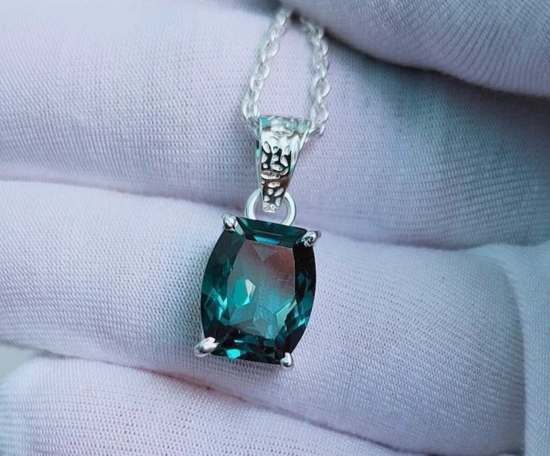 20 Ct Natural Teal Green Sapphire Gemstone Sterling Silver Pendant With Chain