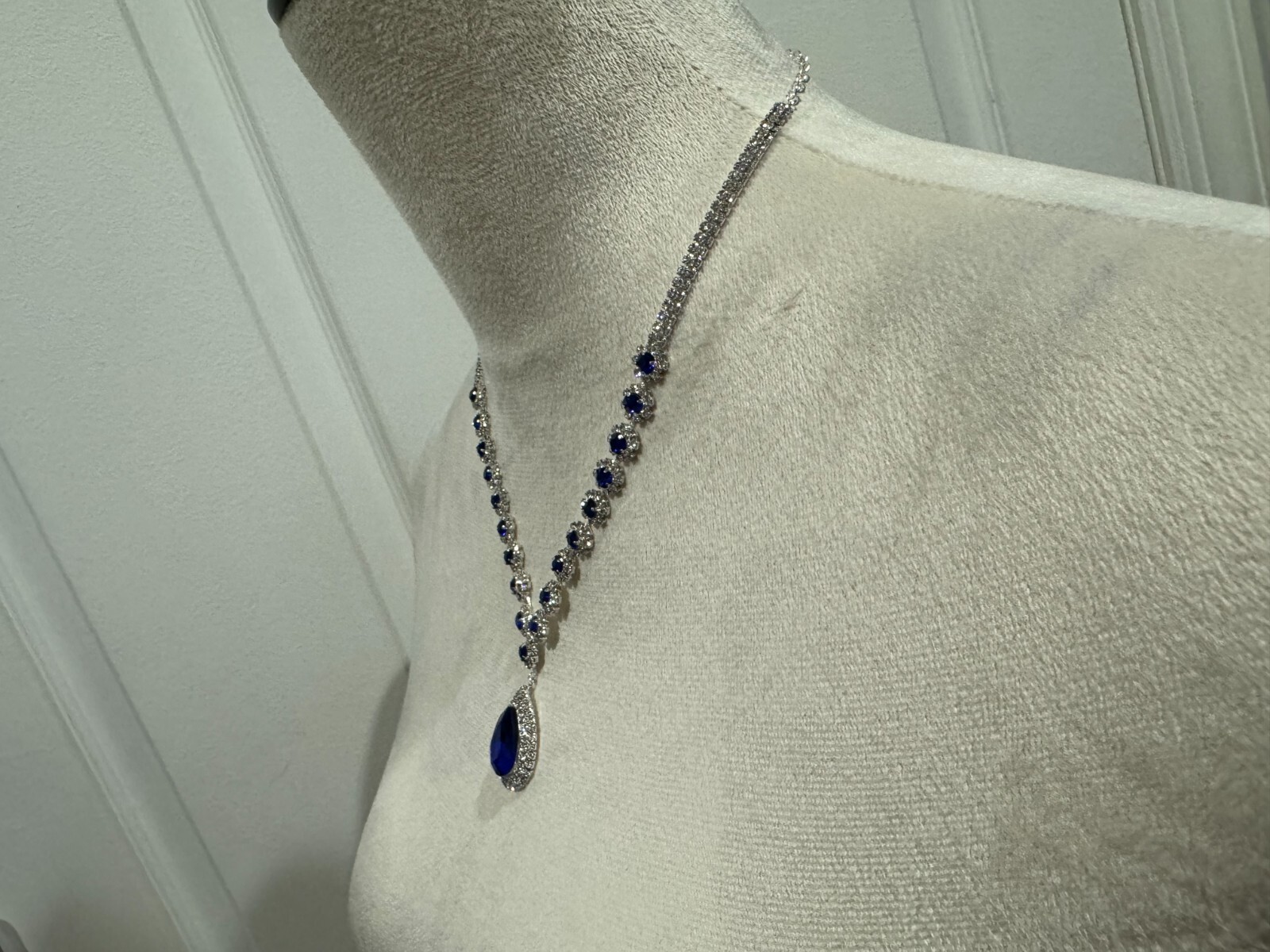 Crystal Necklace Earrings & Bracelet Jewelry Set Blue