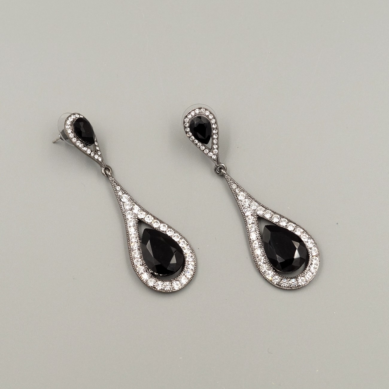 Gunmetal Plated Black Jet Crystal Rhinestone Chandelier Drop Dangle Earrings 274