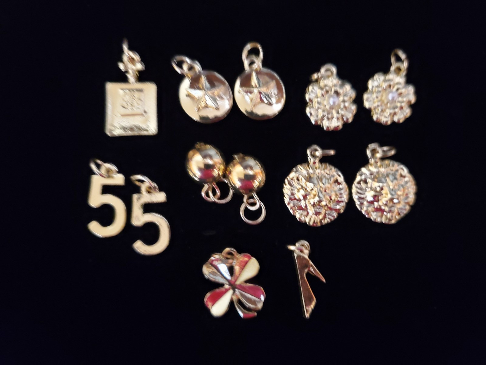 Vintage Gold Tone Various Nature Beauty Hearts Charms Pendants Lot Set Gift