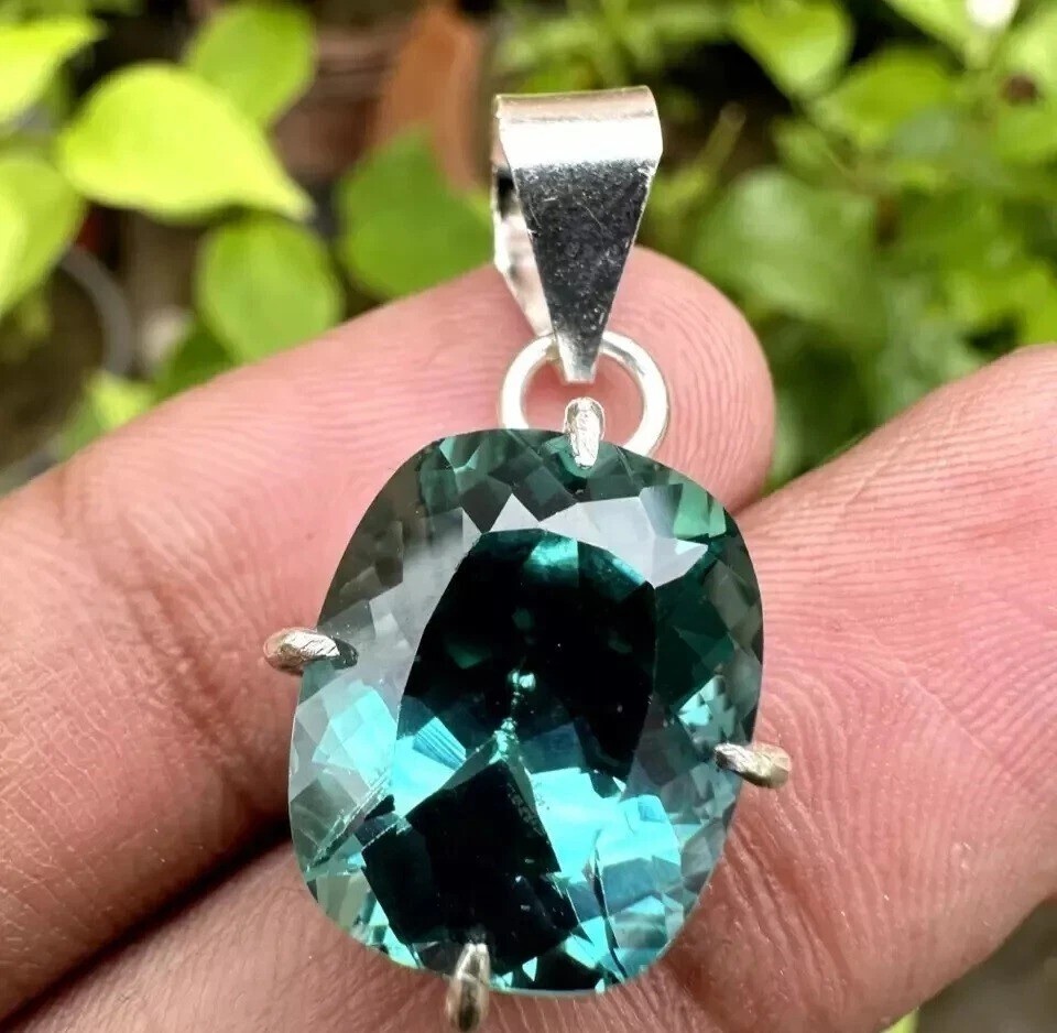 Certified 25.30 CT Natural Blue Green Sapphire Gemstone 925 Solid Silver Pendant