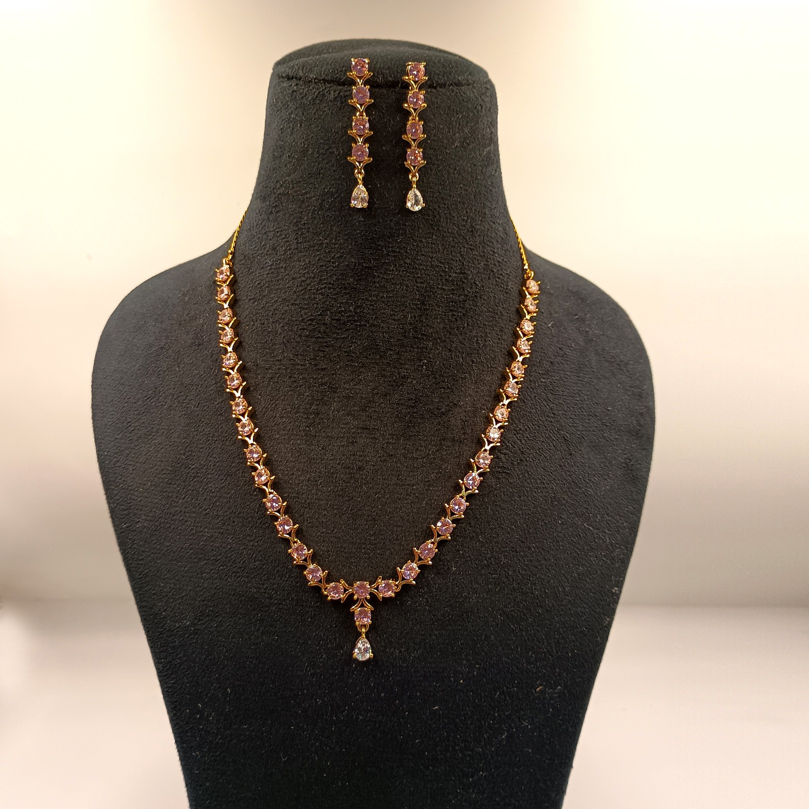 22K Gold Plated Pink Morganite Choker Set Handmade Round Crystal Party Necklace