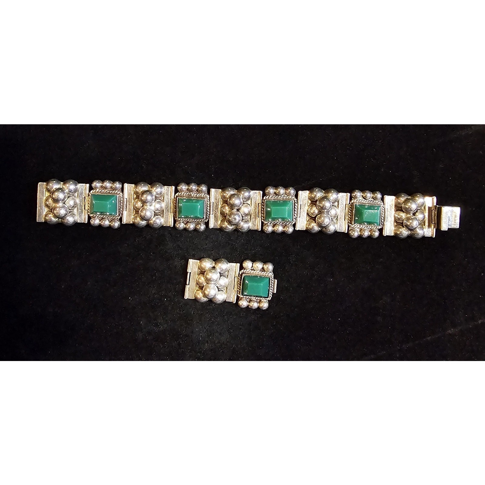 Vintage Mexican Sterling Silver Link Bracelet, Green Cabochon, 7.5 Inch