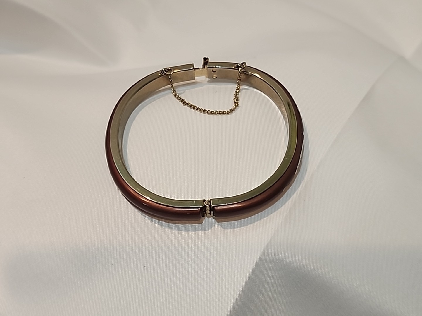 Beautiful Brown And Silver Bracelet With Chain And Push Button Lock Mechanism
