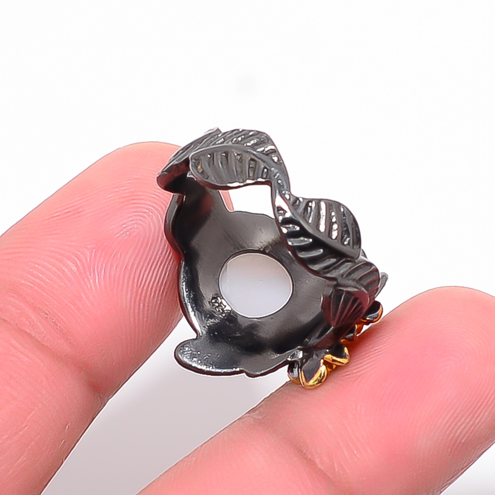Moonstone – Sri Lanka Black And Gold Plated 925 Sterling Silver Ring S.8 R87318