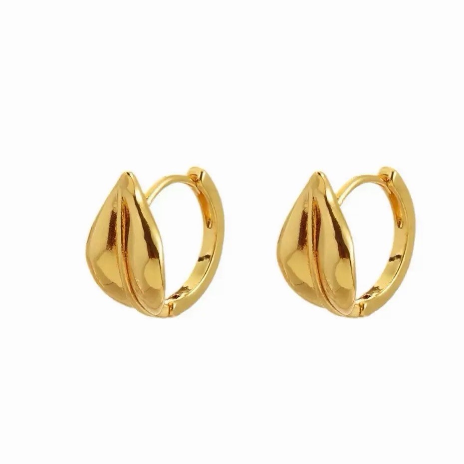 18K Gold Plated Leaf Huggie Hoop Earrings Chunky Statement Leaf Earrings A32