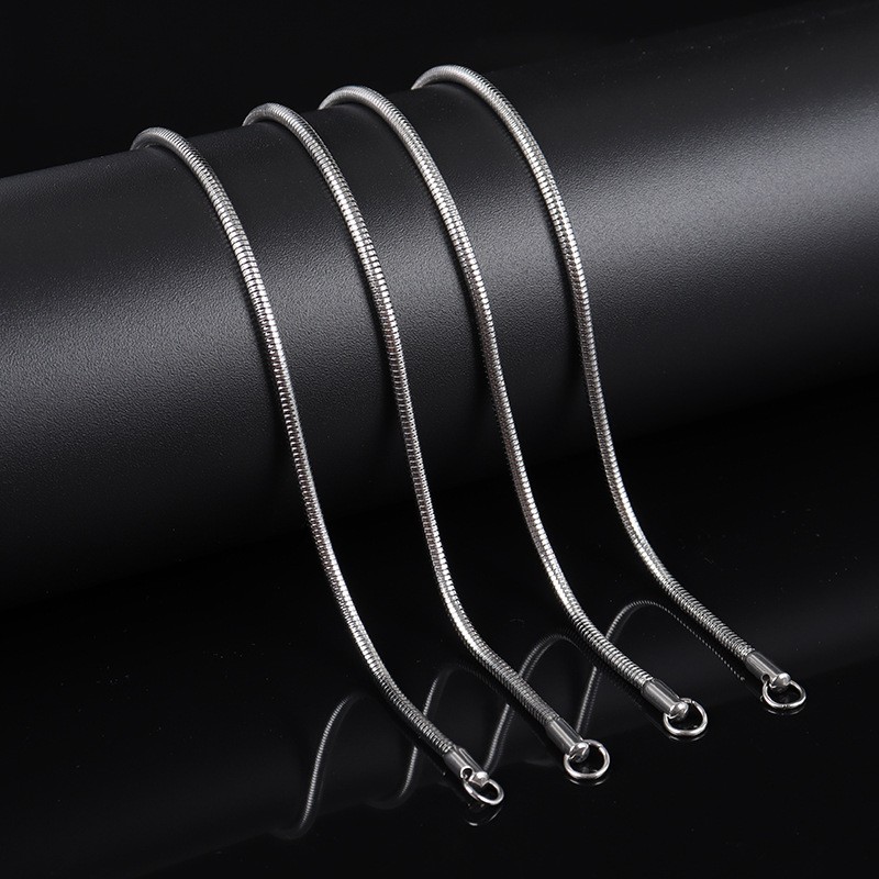Men&Women’s 925 Sterling Silver Tarnish-Free Italian Snake Chain Necklace 16-24″