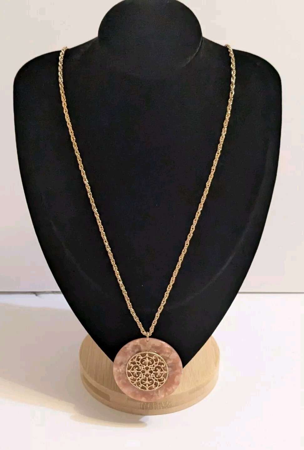 Peach Faux Shell Medallion Pendant Gold Tone Necklace. Metal Scroll Work. 30″.