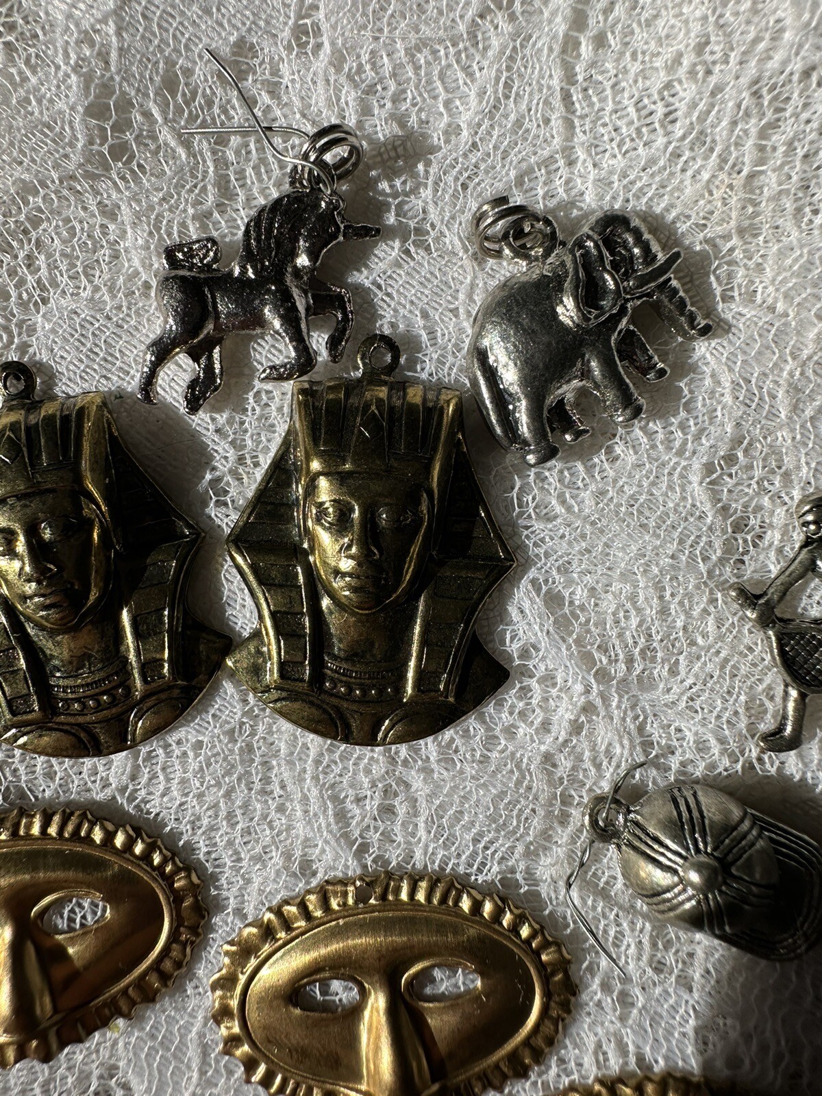 Huge Lot Of Charms King Tut Masks Sports Hearts Unicorn Tennis Scissors Coins