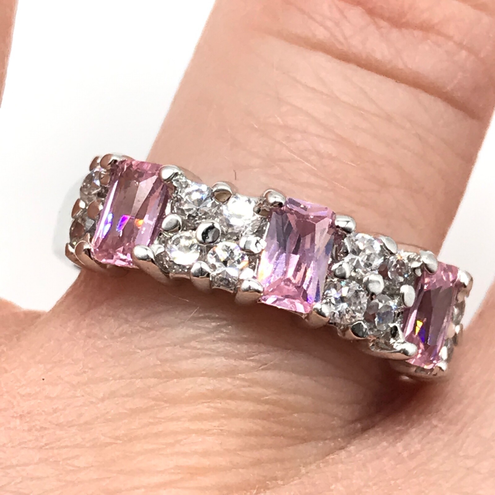 925 Sterling Silver Pink & White CZ Ladies Band Ring Size 7.25