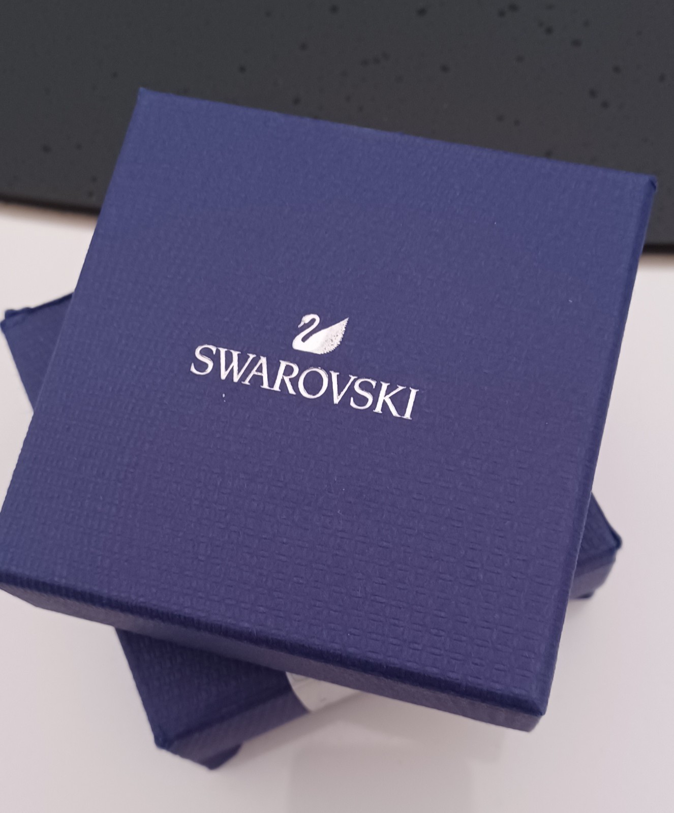 $89 Swarovski Crystal Dust Bangle 5237762 NEW