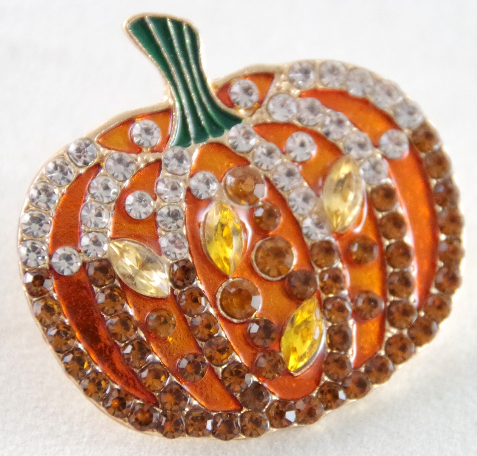 BIG BETSEY JOHNSON CRYSTAL RHINESTONE THANKSGIVING FALL AUTUMN PUMPKIN EARRINGS