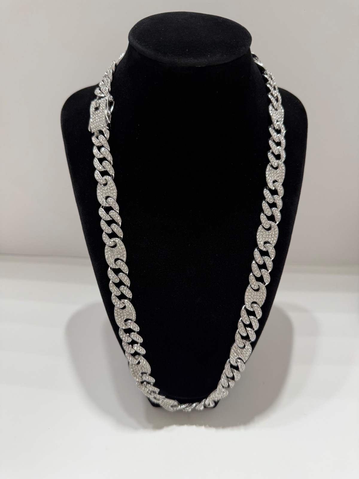 cuban chain iced out vvscz stones over stainless 24 inch 13mm tripple lock box