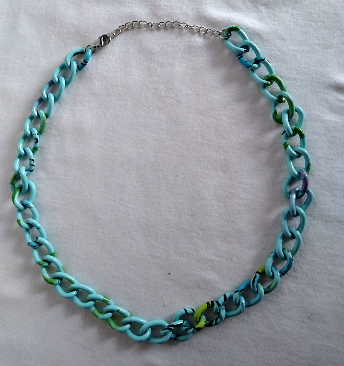 Colorful Chain Link Necklace Necklace 20″ Gift USA Seller New