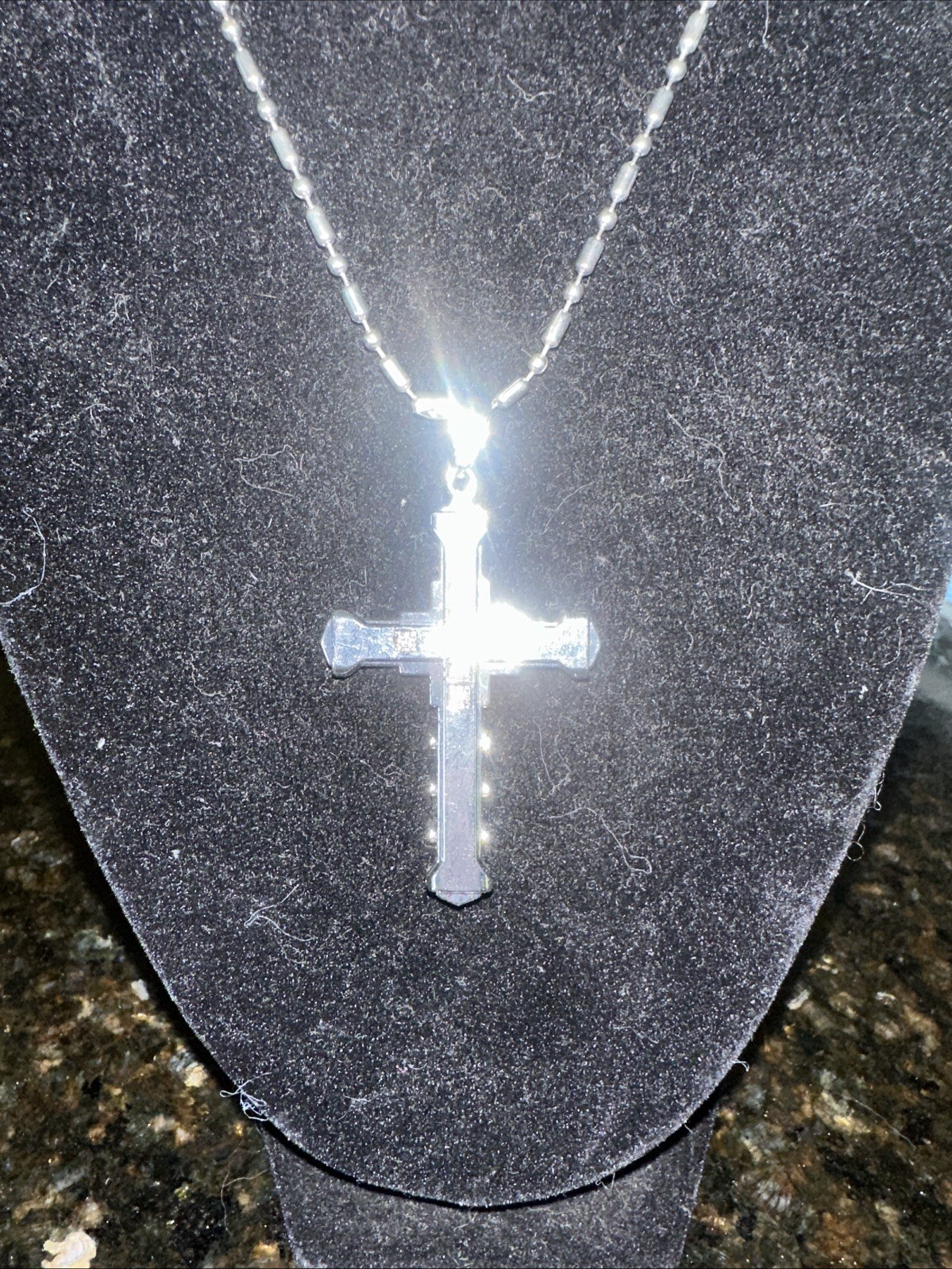 Unisex cross necklace Beautiful Silver