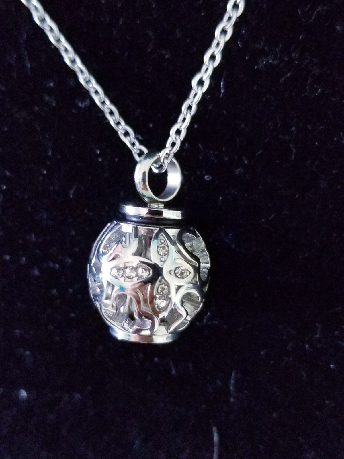 Silver Tone Urn Cremation Memorial Necklace Ball Pendant for Ashes