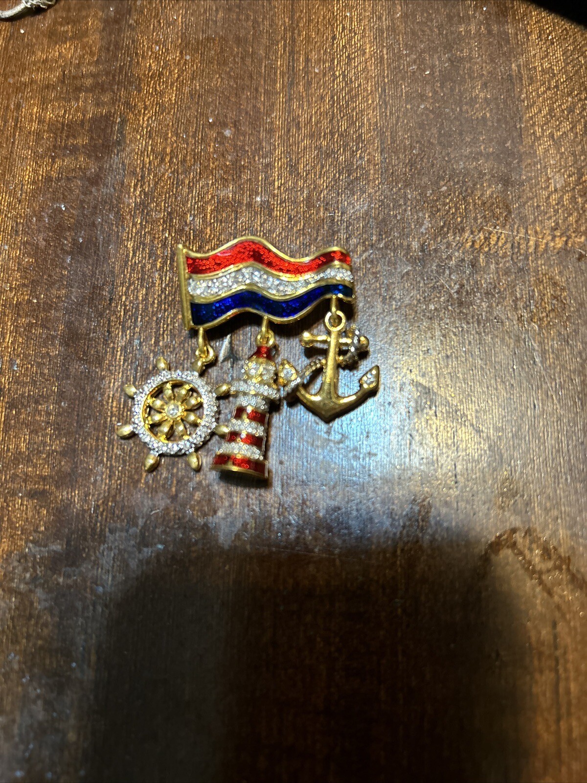 Vintage Danbury Mint SIGNED Nautical Polished Gold Ton Enamel pin With 3 Charms