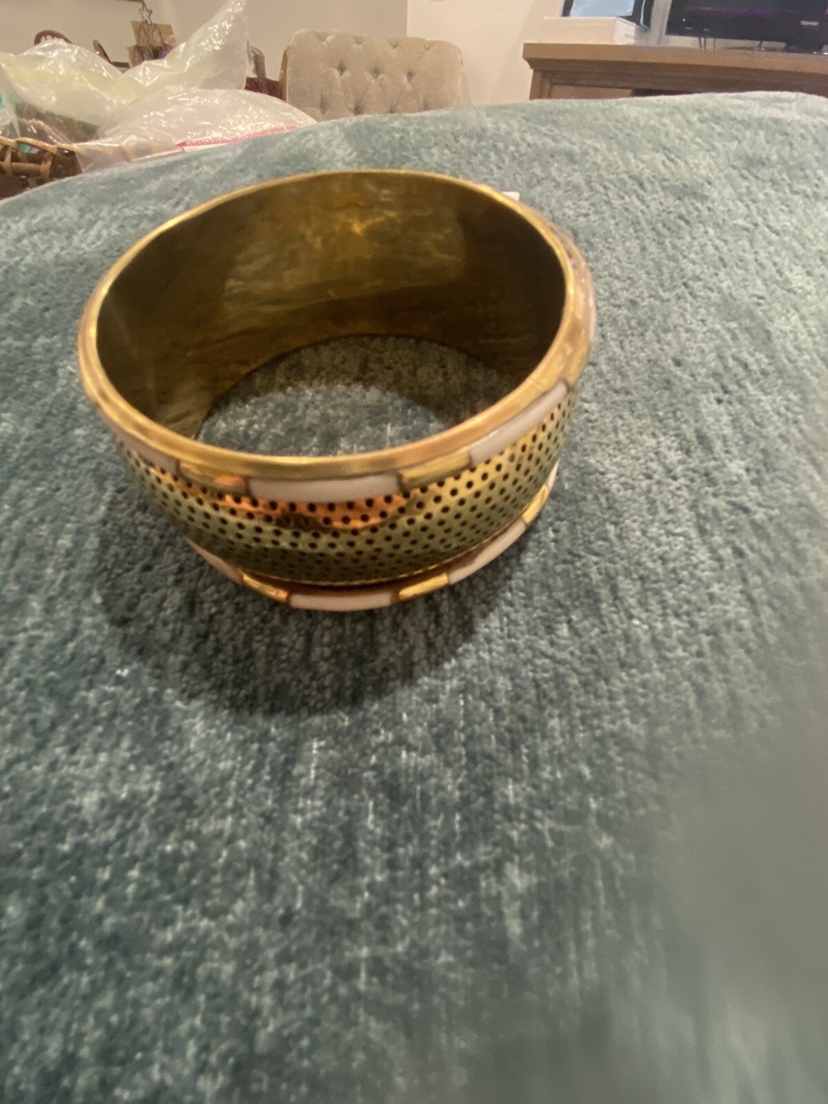 Annika Bangle Bracelet. 8”